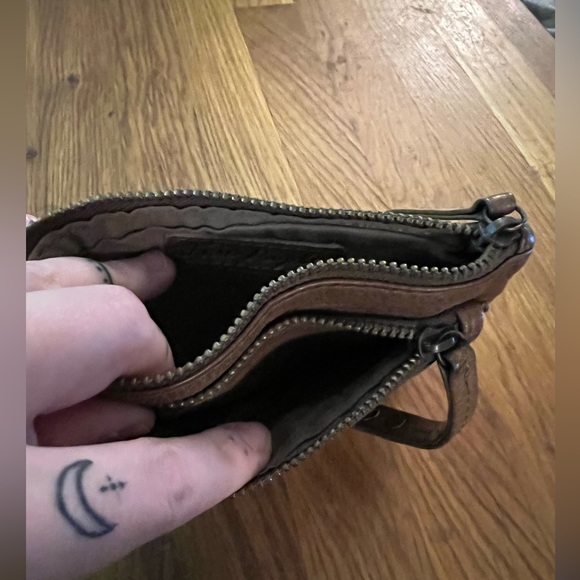 Free People Wallet - Picture 5 of 5